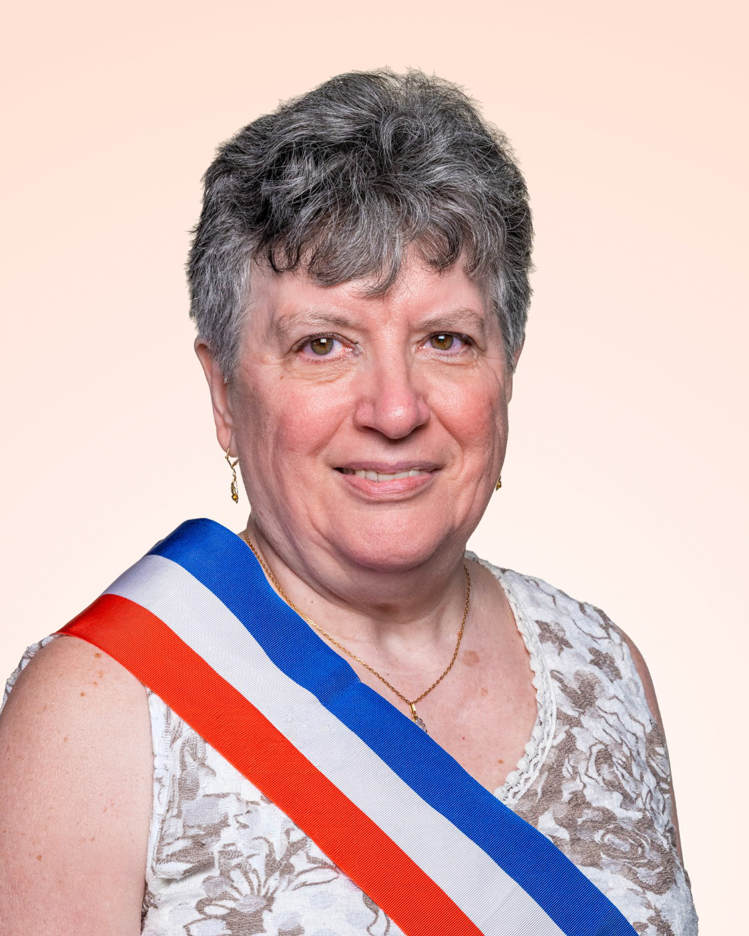 Portrait de Brigitte Perennou, 17e adjointe au maire